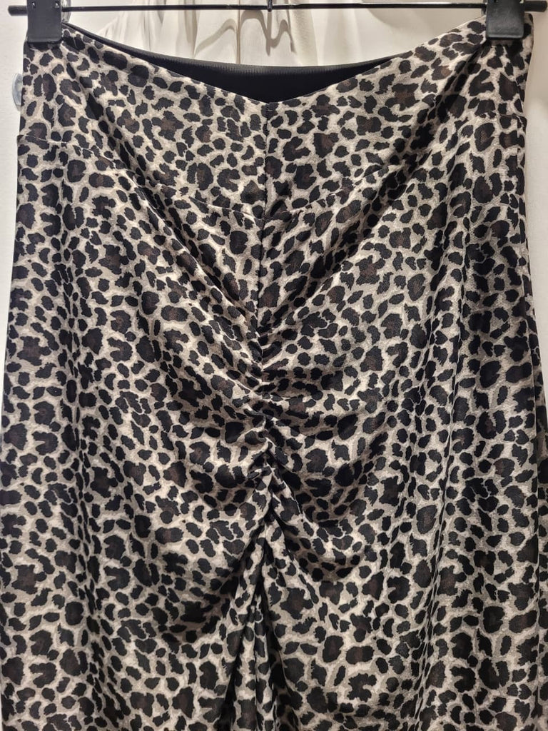 SKIRT - Pencil Skirt Reversible (Microfiber)