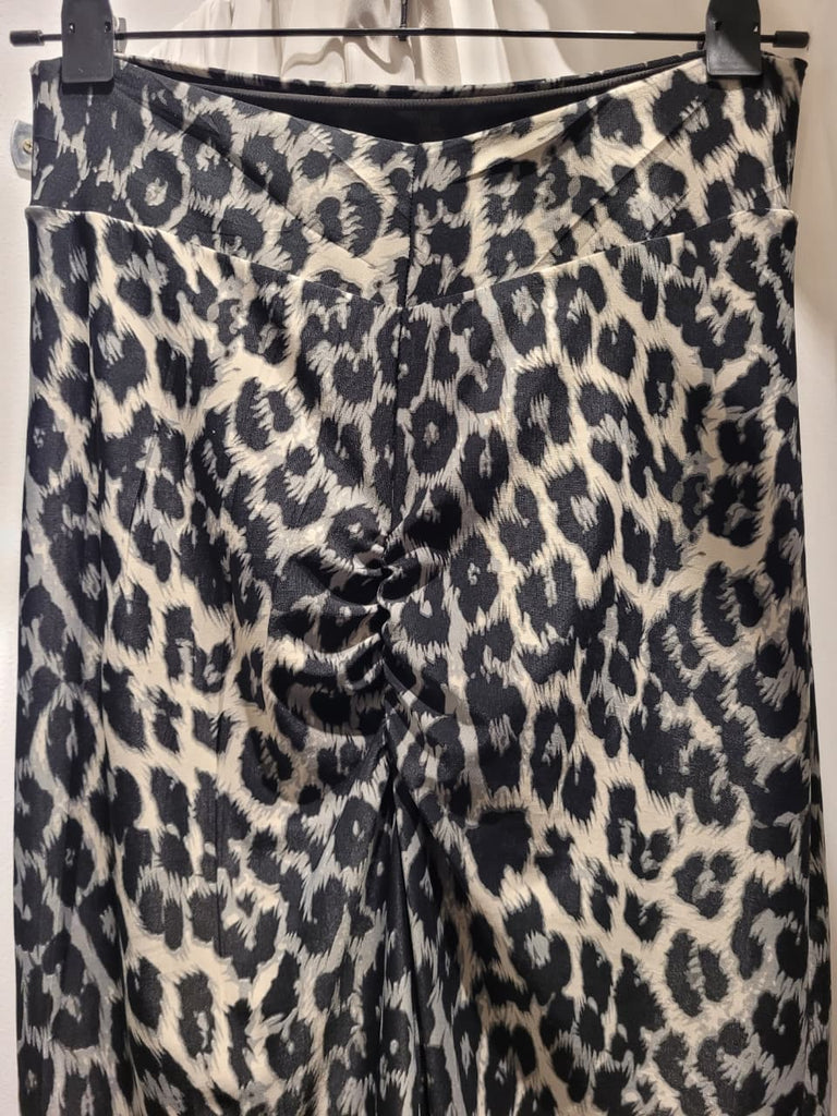 SKIRT - Pencil Skirt Reversible (Microfiber)