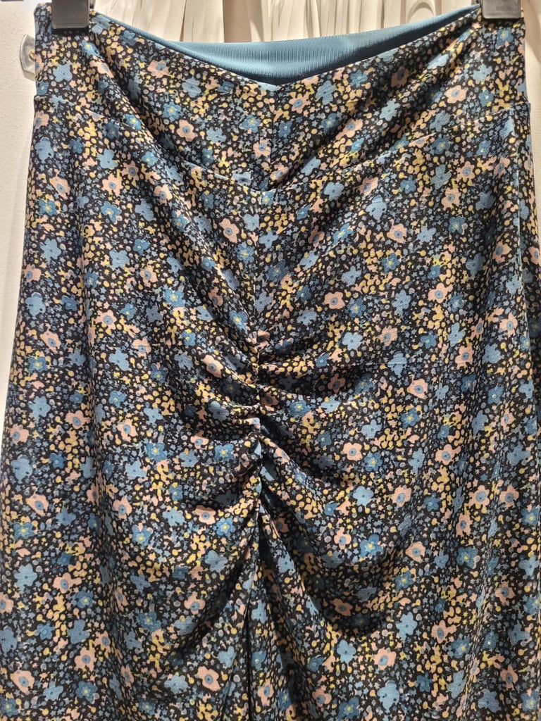 SKIRT - Pencil Skirt Reversible (Microfiber)